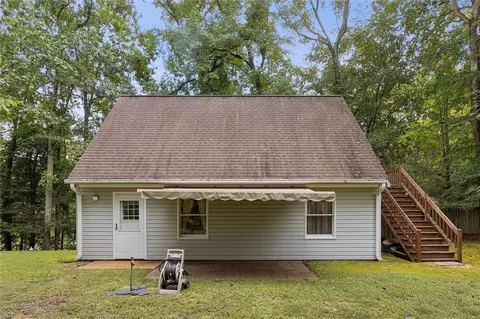 Exterior - 8038 Boxwood Ln, Gloucester, VA 23061 photo 8 of 9