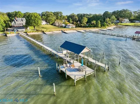 7589 Spencer Rd, Gloucester Point, VA 23062 photo 44