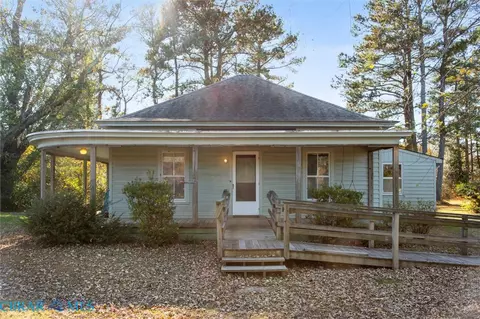505 Centerville Rd, Shacklefords, VA 23156