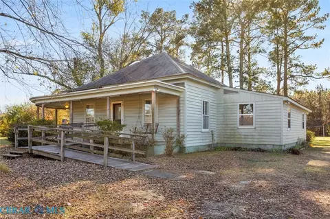 505 Centerville Rd, Shacklefords, VA 23156 photo 2