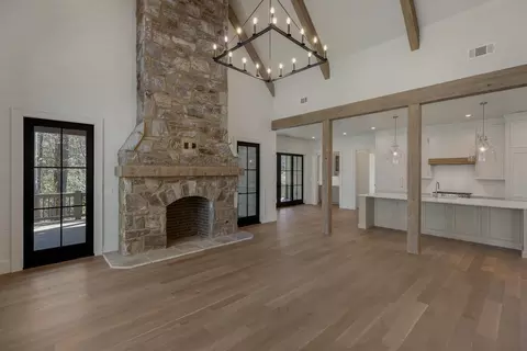 419 Thunder Creek Ln, Cashiers, NC 28717