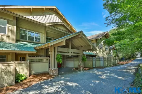 84 Clubhouse Trl #104, Highlands, NC 28741