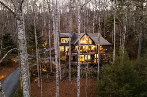 162 Elbow Creek Rd, Cashiers, NC 28717
