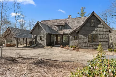 5 Hidden Well Ln, Cashiers, NC 28717
