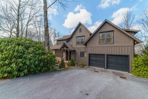 2564 Magnolia Dr, Highlands, NC 28741