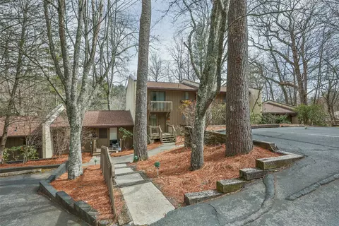 151 Overlook Rd #C, Sapphire, NC 28774