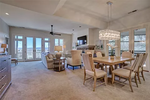 31 Turning Leaf Ln #D, Highlands, NC 28741