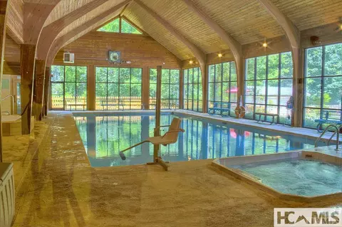 33 Beech Ct, Sapphire, NC 28774 photo 10