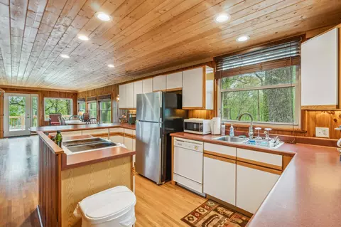 220 Roads End Rdg, Cullowhee, NC 28723 photo 4