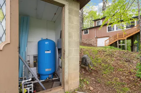 220 Roads End Rdg, Cullowhee, NC 28723 photo 61