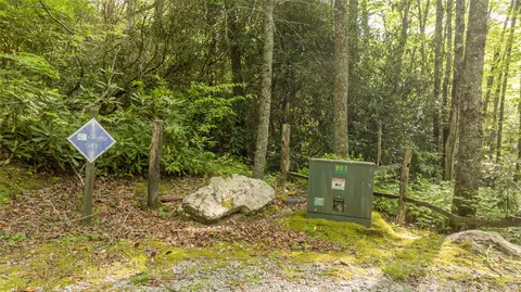 5 Power Line Rd, Glenville, NC 28736 photo 2