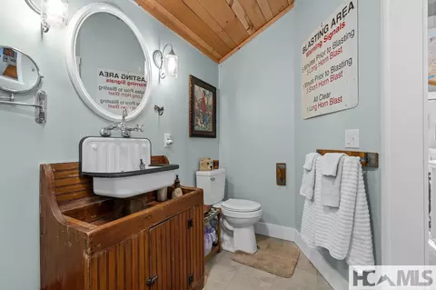 90 Jones Hollow Rd 28723, Cullowhee, NC 28723 photo 57