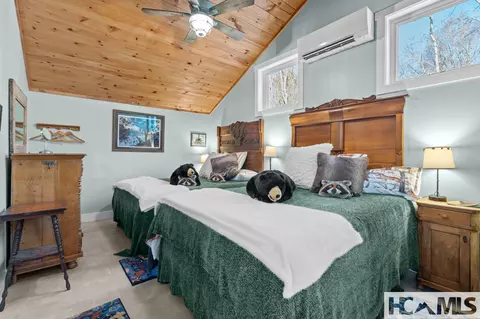 90 Jones Hollow Rd 28723, Cullowhee, NC 28723 photo 51