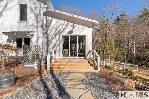 90 Jones Hollow Rd 28723, Cullowhee, NC 28723 photo 10