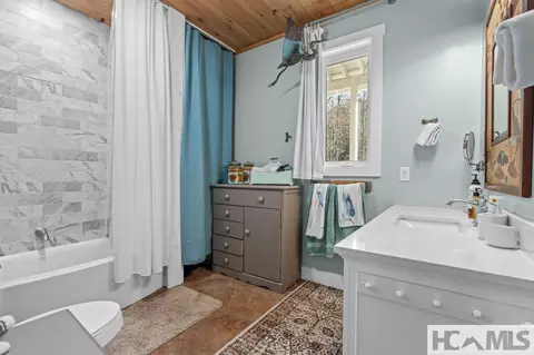 90 Jones Hollow Rd 28723, Cullowhee, NC 28723 photo 44