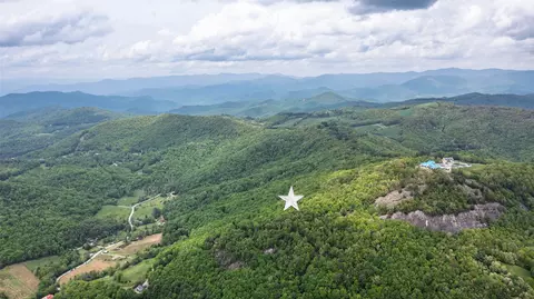 00 Stinger Ridge Rd N, Glenville, NC 28736