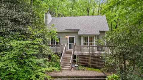 263 Mountain Laurel Dr, Highlands, NC 28741