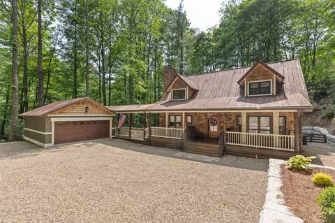 311 Dominion Rd, Cashiers, NC 28717