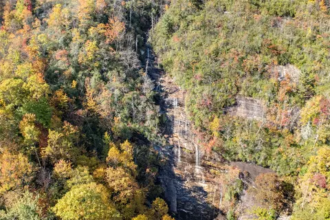 tbd Fairway Dr, Lake Toxaway, NC 28747