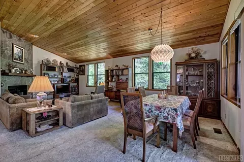 Dining - 75 Gunpoint Rd, Cullowhee, NC 28723 photo 1 of 2