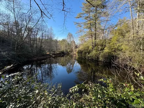 5090 Horse Cove Rd, Highlands, NC 28741