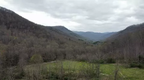 1005 Trout Creek Rd, Tuckasegee, NC 28783