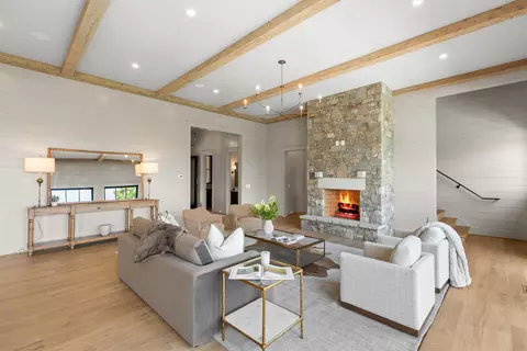 Living - 15 Eagle Crest Trl, Highlands, NC 28741 photo 4 of 7