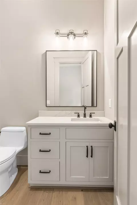 Bath - 15 Eagle Crest Trl, Highlands, NC 28741 photo 15 of 18
