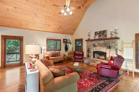 214 Sunset Ct, Sapphire, NC 28774 photo 23