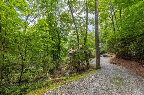 214 Sunset Ct, Sapphire, NC 28774 photo 12