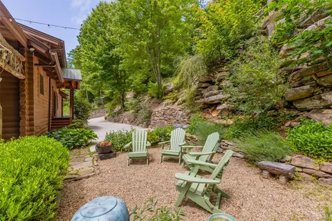 696 Strawberry Hill Rd, Cullowhee, NC 28723 photo 8