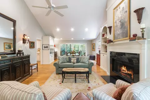 24 Stoney Creek Rd, Highlands, NC 28741