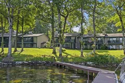 28 Toxaway Pt #7, Lake Toxaway, NC 28747