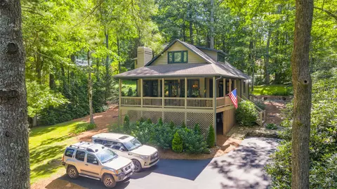 7 Goblet Dr, Cashiers, NC 28717