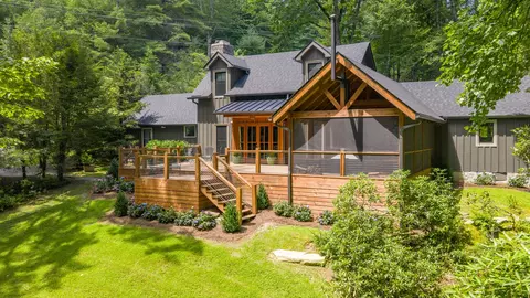 1177 Hicks Rd, Highlands, NC 28741