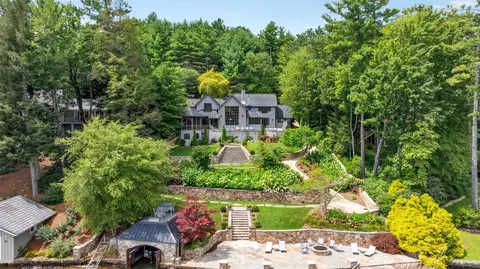 4176 W Club Blvd, Lake Toxaway, NC 28747