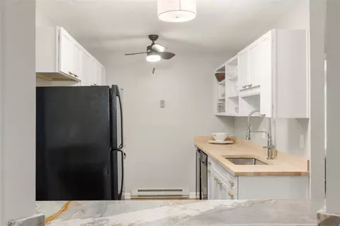 Kitchen - 98 Dogwood Knob #25-2A, Sapphire, NC 28774 photo 2 of 6