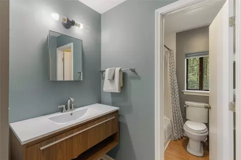 Bath - 98 Dogwood Knob #25-2A, Sapphire, NC 28774 photo 1 of 5