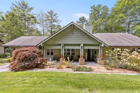 22 Joe Pye Trl, Highlands, NC 28741