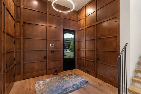 Entry Way - 504 Birchwood Dr #B-2, Highlands, NC 28741 photo 1 of 4