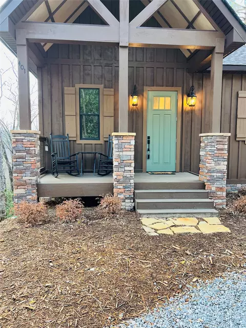 Exterior - 401 Windy Gap Ln, Sapphire, NC 28774 photo 19 of 20