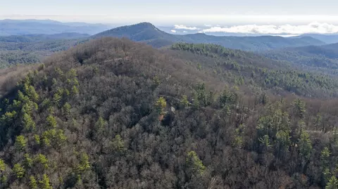 View/Area - 401 Windy Gap Ln, Sapphire, NC 28774 photo 2 of 4