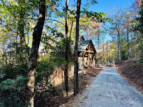 Exterior - 401 Windy Gap Ln, Sapphire, NC 28774 photo 18 of 20