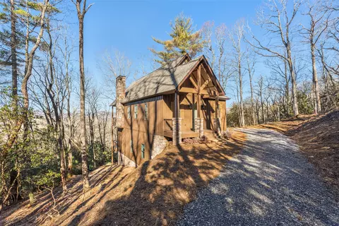 Exterior - 401 Windy Gap Ln, Sapphire, NC 28774 photo 14 of 20