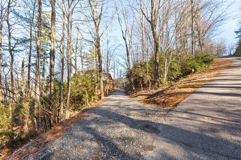 Other - 401 Windy Gap Ln, Sapphire, NC 28774 photo 20 of 30