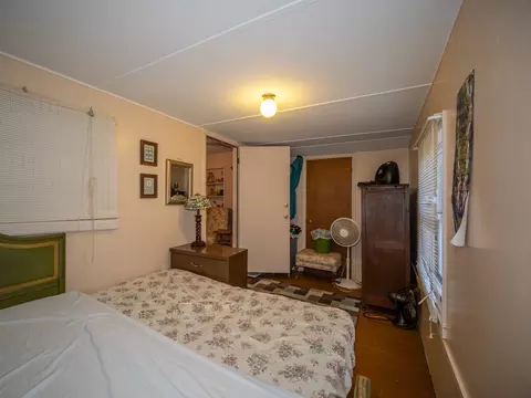 48 Squirrel Ln, Sapphire, NC 28774 photo 16