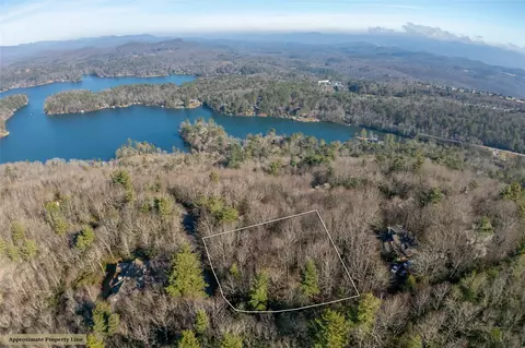 25 Lakeside Trail, Lake Toxaway, NC 28747