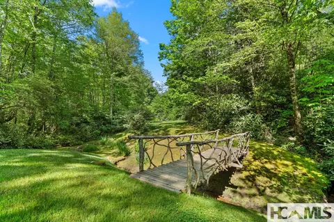 29 North Long Bridge Lane, Cullowhee, NC 28717 photo 15