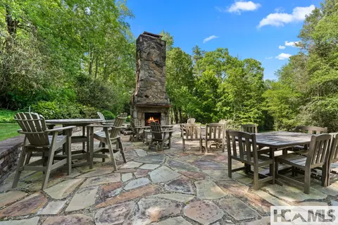 29 North Long Bridge Lane, Cullowhee, NC 28717 photo 4