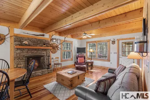 7330 S Highway 107, Cashiers, NC 28717